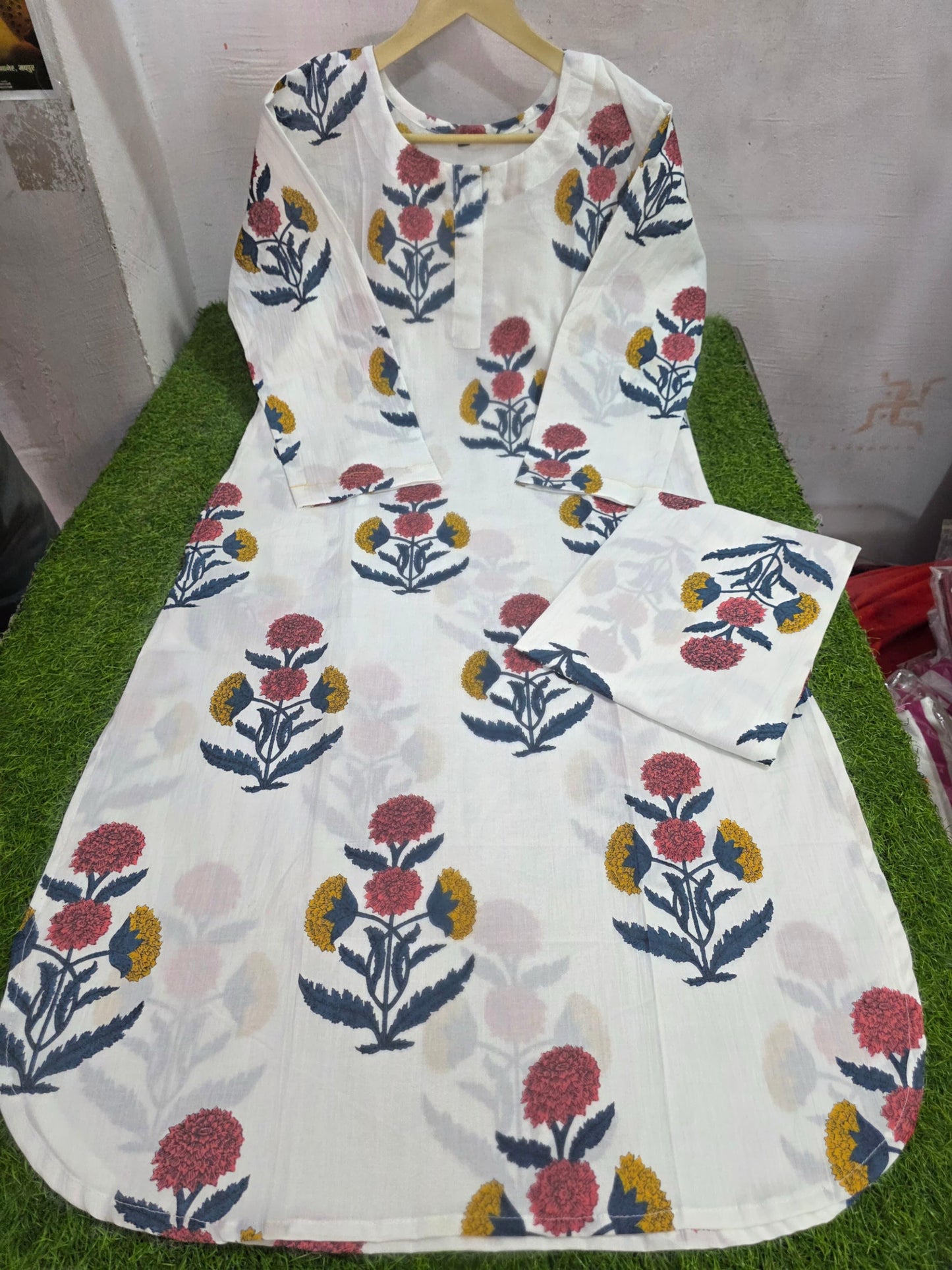 Sanganeri Bloom Cotton Kurti Set