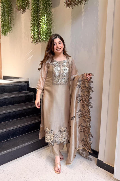 Noor Embroidered Cutwork Suit Set