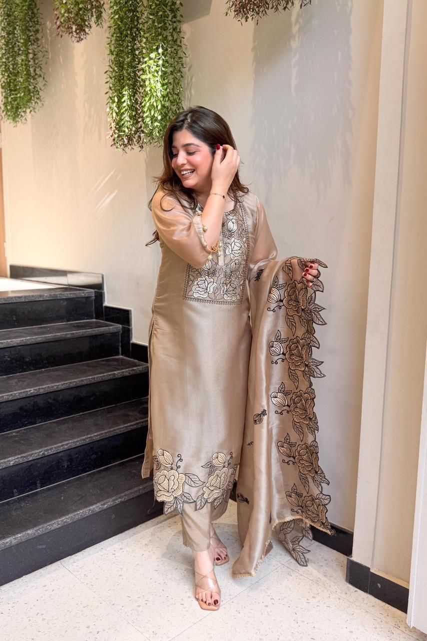 Noor Embroidered Cutwork Suit Set
